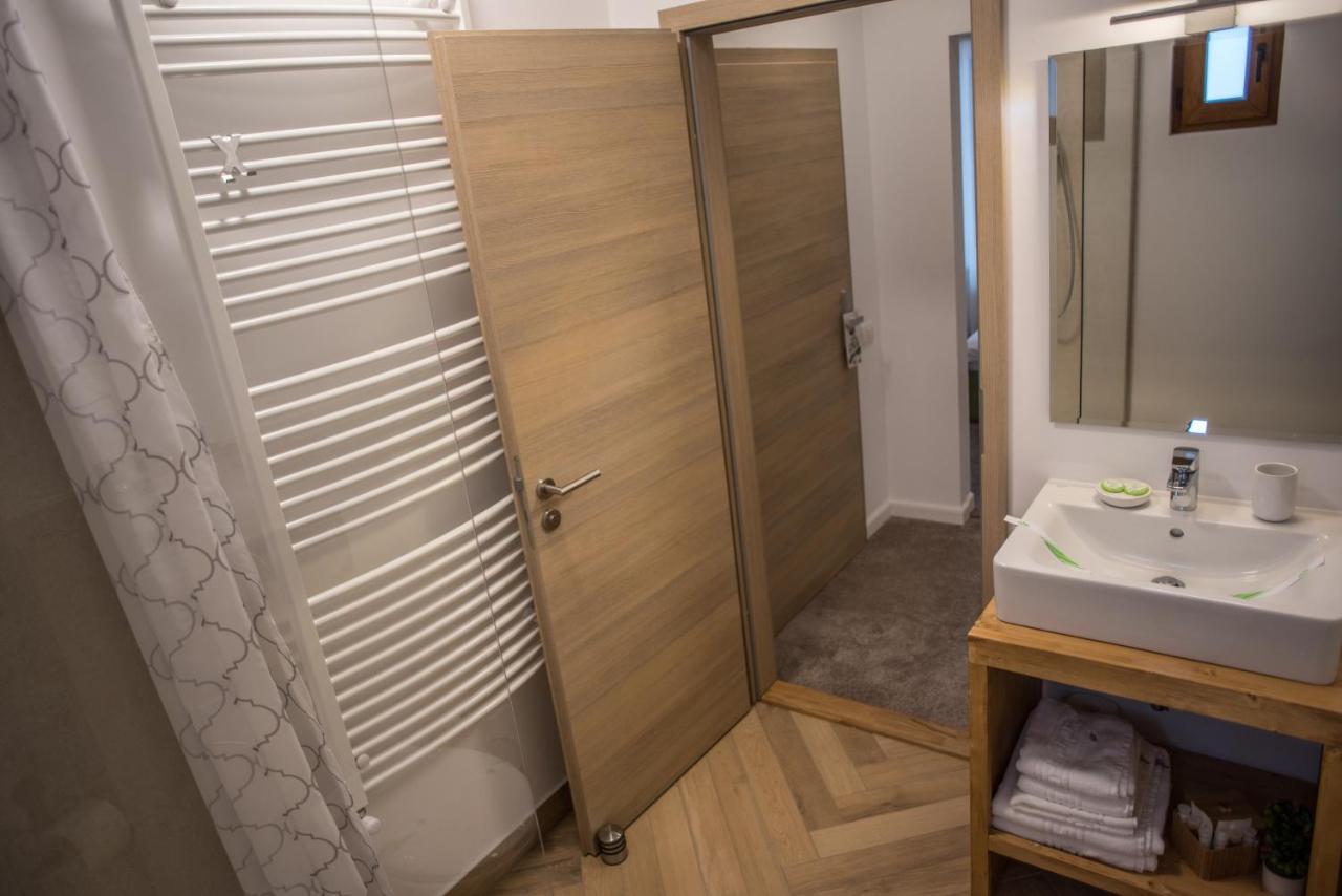Boga Rooms Sinaia Eksteriør bilde