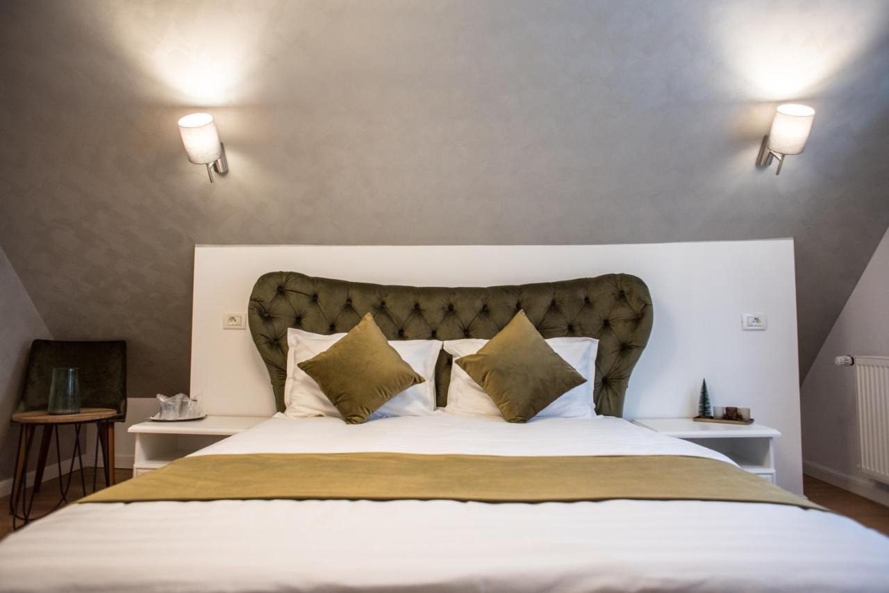 Boga Rooms Sinaia Eksteriør bilde