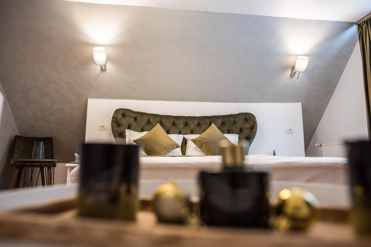 Boga Rooms Sinaia Eksteriør bilde