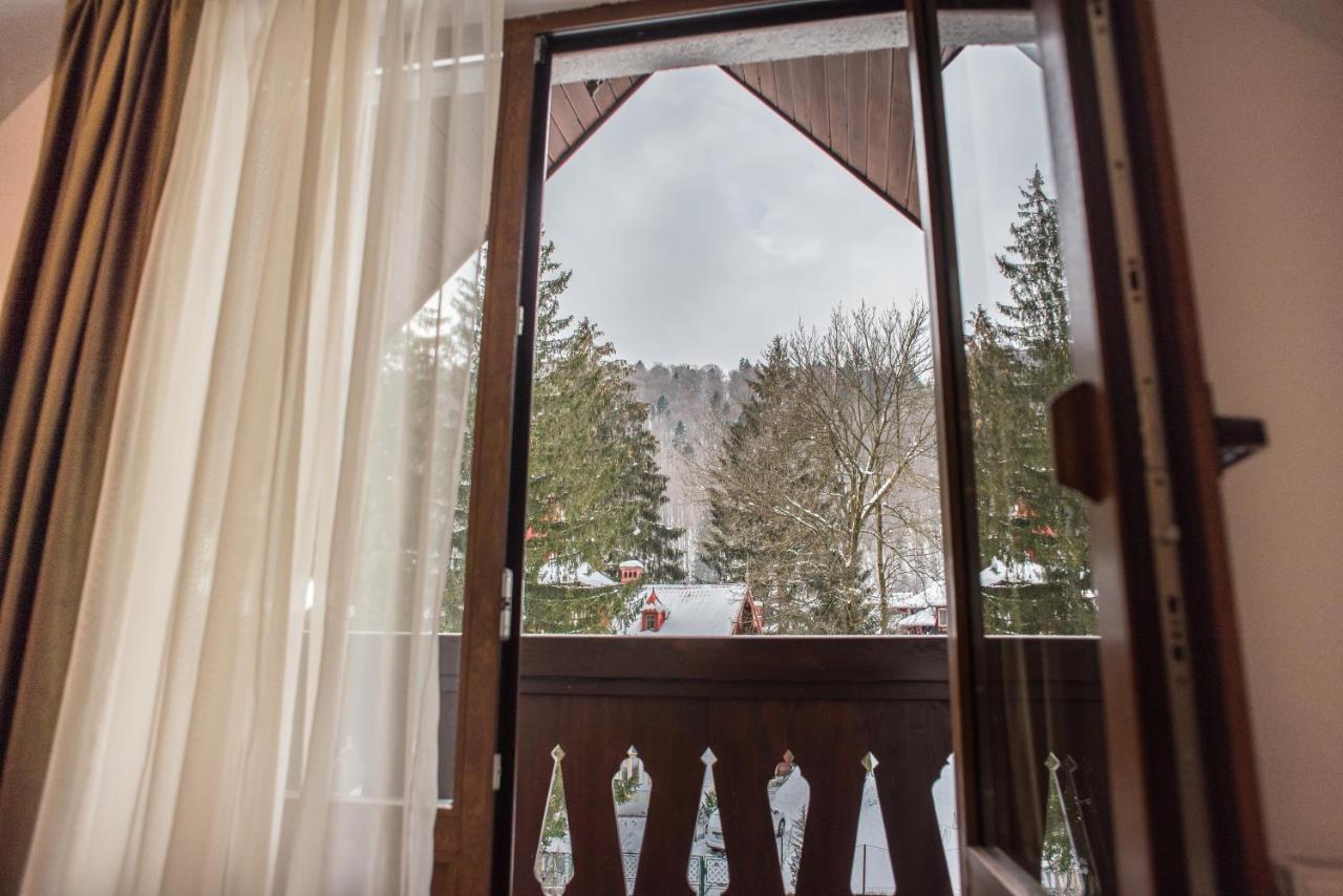 Boga Rooms Sinaia Eksteriør bilde
